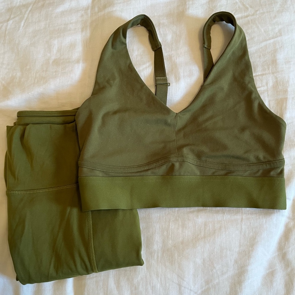 Fabletics Green Workout Set
